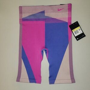 Nike Icon Clash Women's Seamless 8" Training Shorts
